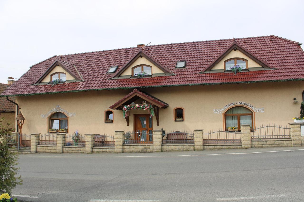 Penzion U Kaplicky Mala Hrastice Exteriör bild